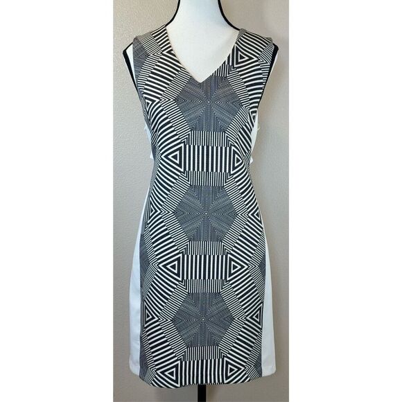 NWT Adelyn Rae Geometric Print Sheath Black & White Mini Dress  Large Women's - Picture 1 of 10